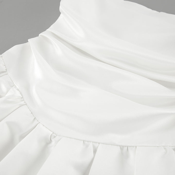Dame Spids Mini-Kjole med off-shoulder Design og voluminøs Skørt Stilla