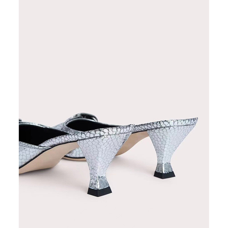 Dame Spids Slingback-Hæle med dekorativ spænde Stilla