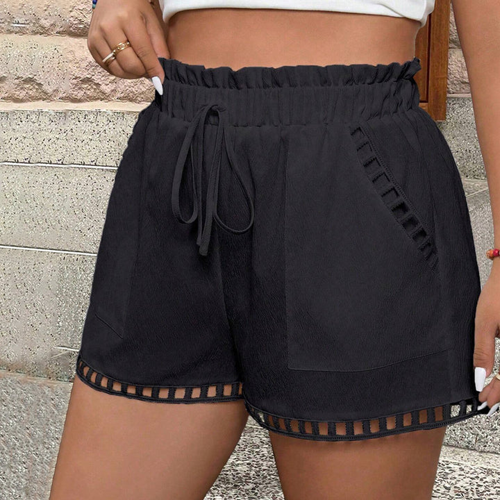 Dame fritids shorts med elastisk linning og dekorative mesh detaljer Skovae