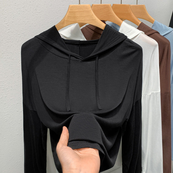 Dame hoodie med afslappet pasform og åndbart materiale Stilla