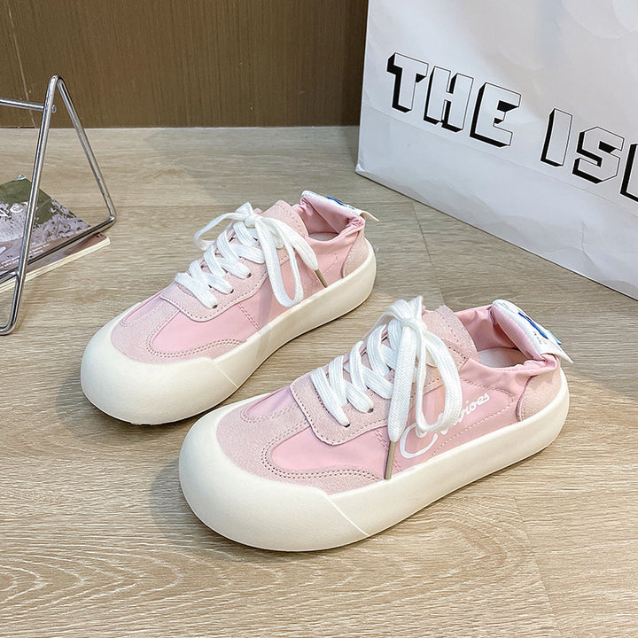 Dame Sneakers i futuristisk design med elastisk overdel og tyk sål Stilla