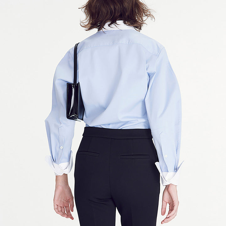 Damer elegant skjorte bluse med moderne snit og kontrastdetaljer Stilla