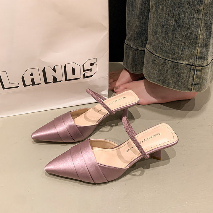 Dame spids tå Slingback-hæle med elegante stropper Stilla