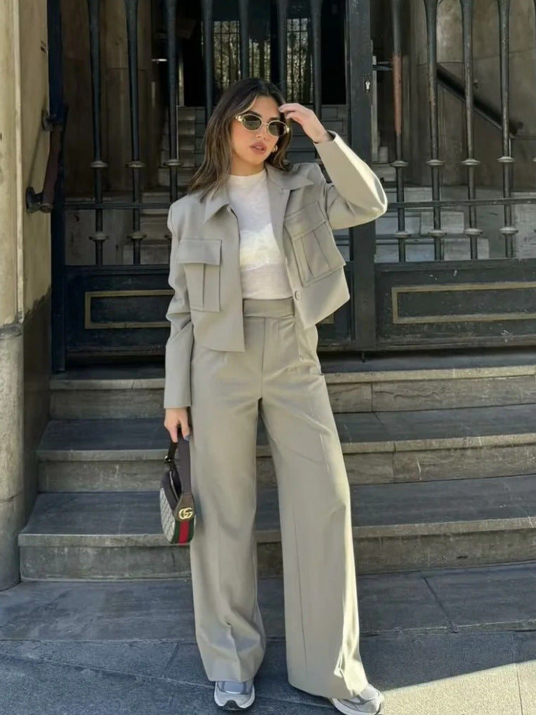 Stilla | To-delt Damenoutfit til Alle Anledninger