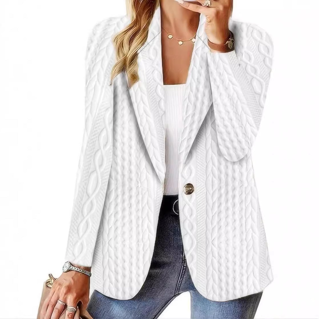 Dame elegant blazer med struktureret kabelstrikdesign Stilla