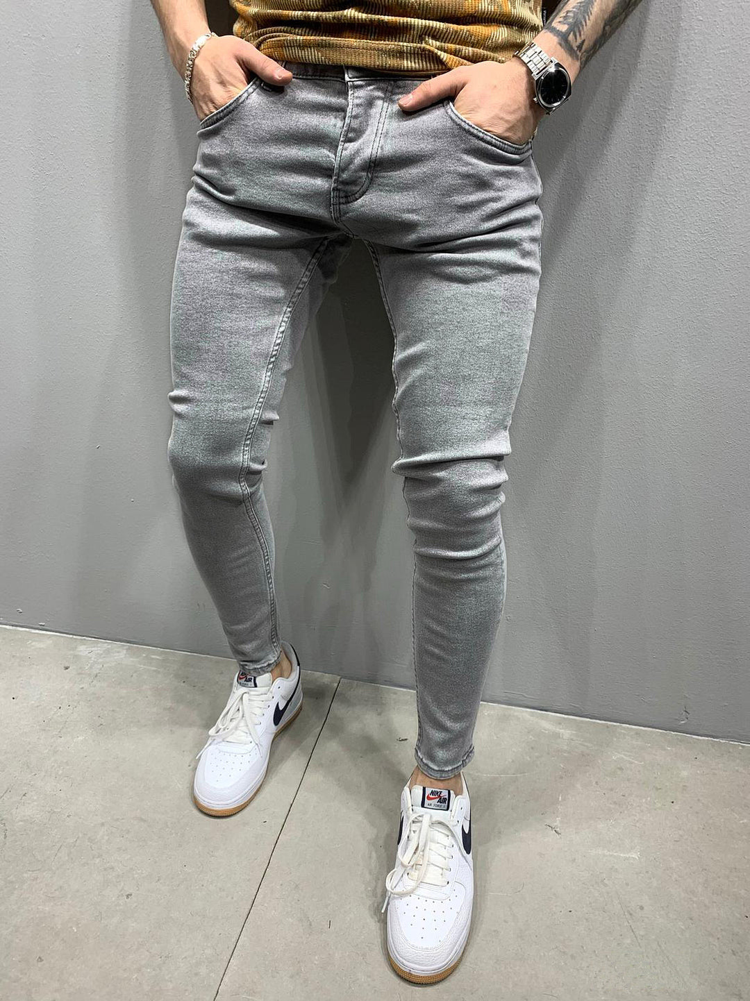 Herrer tætsiddende jeans i moderne slim-fit stil Stilla