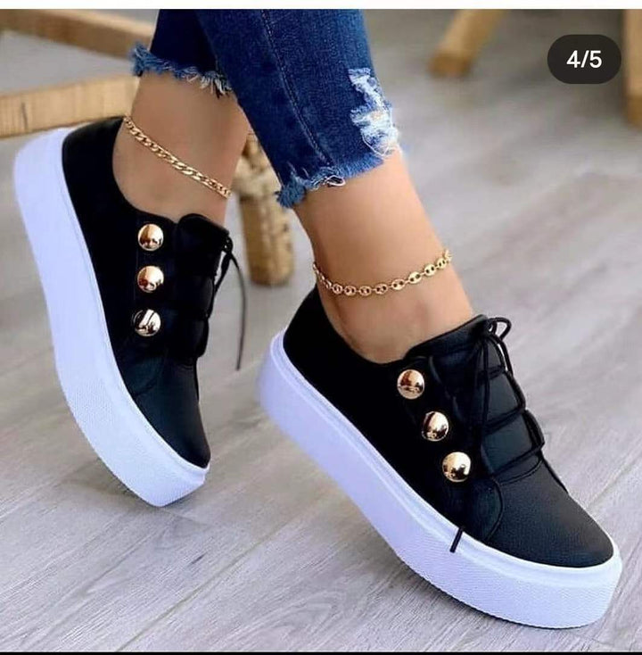 Dame Mode Plateau-Sneakers med glamorøse accenter og åndbar sål Stilla