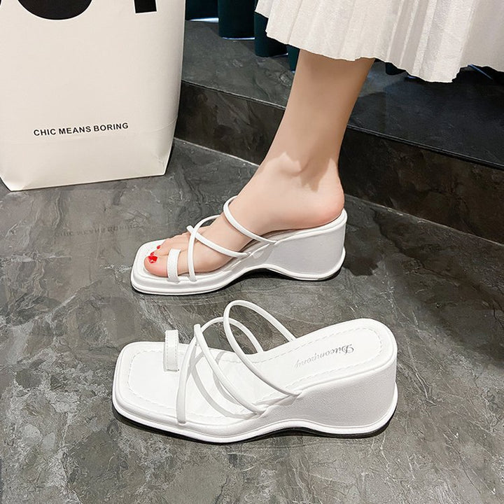 Dame Wedge-sandaler med elegante remme og skridsikker sål Stilla