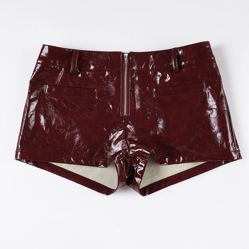 Dame Kunstlæder-shorts med dekorative knapdetaljer Skovae