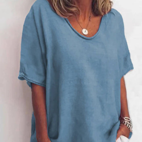 Dame med bredskåret linnedmix-Relaxshirt med rund halsudskæring, overskåret ærmer og sideliringer Skovae