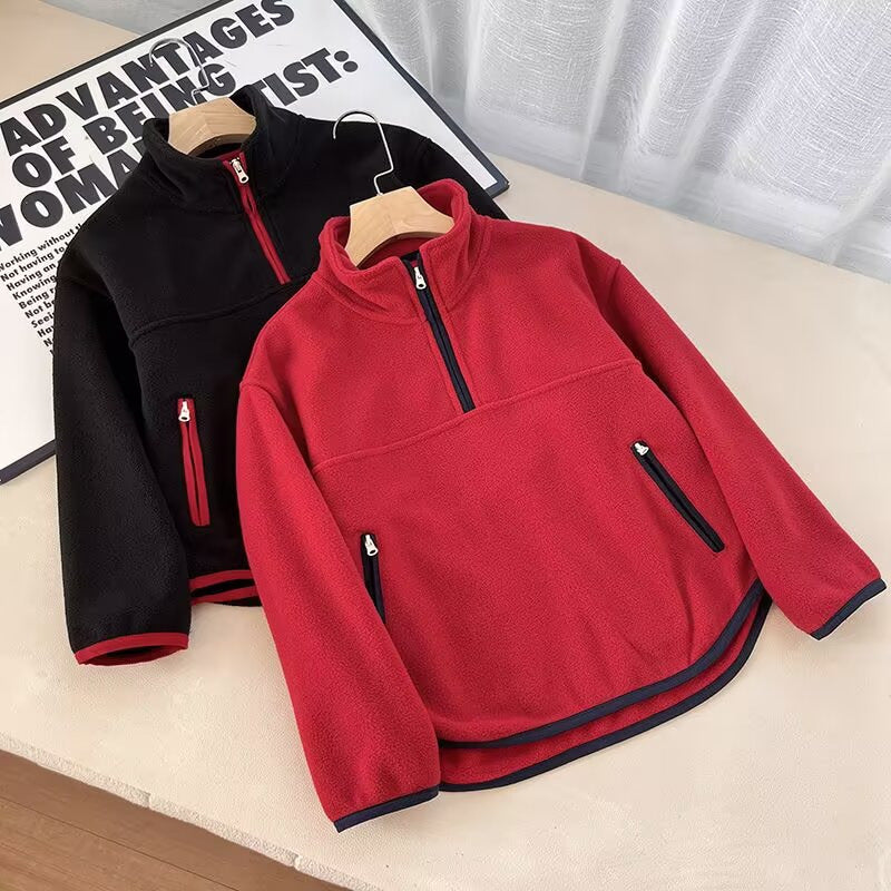 Kvinders fleece-pullover med høj krave og praktiske lynlåslommer Stilla