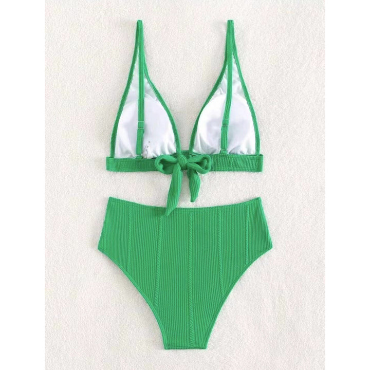 Dame Højt skåret bikini med elegant V-udskæring og ribbet design Skovae