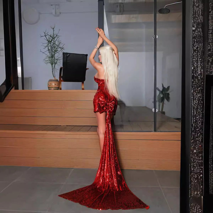 Damer Glitrende Aftenkjole med Halefald og Strapless Design Skovae