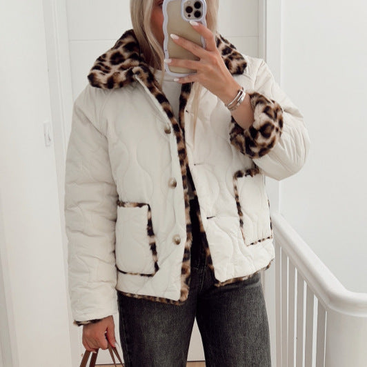 Dame Kunstpelsjakke med mode leopardmønster og komfortabel pasform Stilla