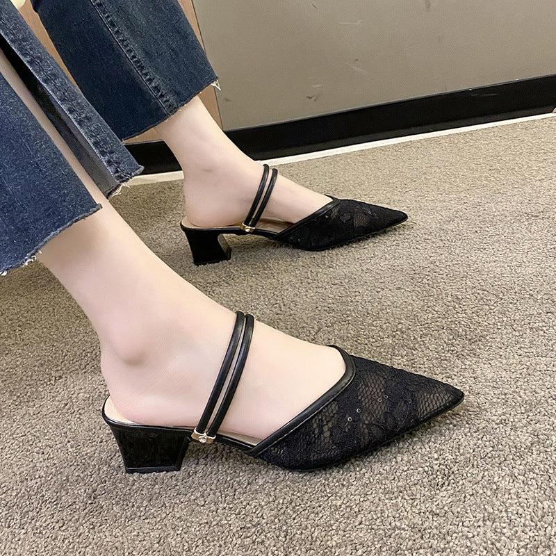 Dame Sling-Pumps med delikat spids og elegant blokhæl Stilla
