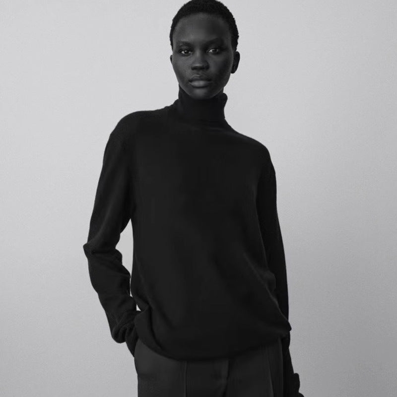 Kvindernes hyggelige højhalset sweater lavet af uld af høj kvalitet Stilla
