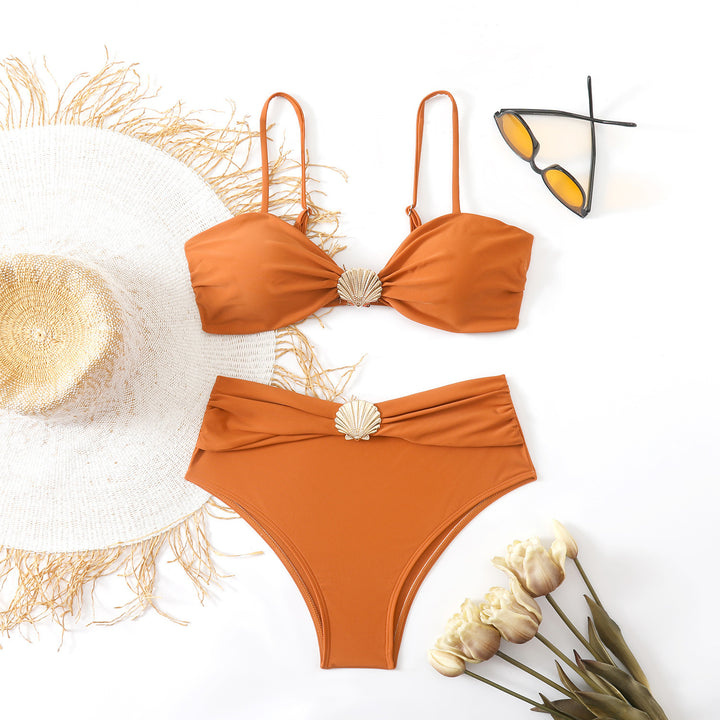 Dame bandeau-bikini med elegante muslinge detaljer Skovae