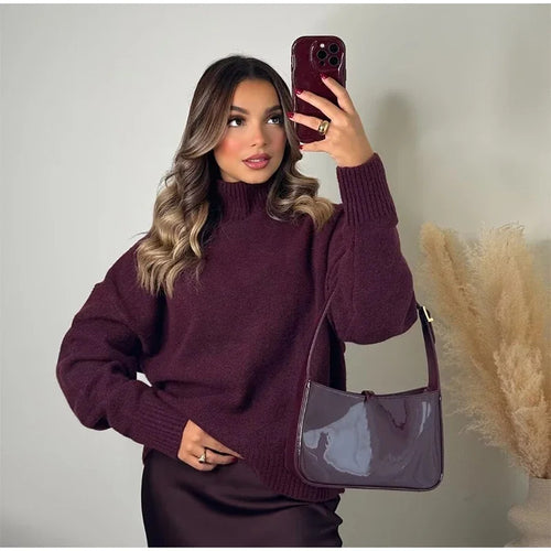 Kvindernes rullekrave sweater lavet af blødt strik Stilla