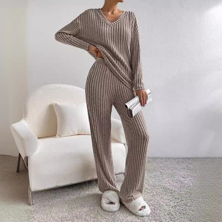 Dame afslappet strik-loungewear-sæt med V-hals og elastisk talje Stilla