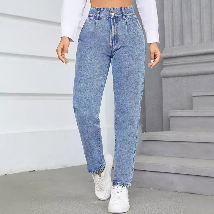 Kvindernes Højtaljede Boyfriend Jeans med Klassisk Snit og Knapdetaljer Stilla