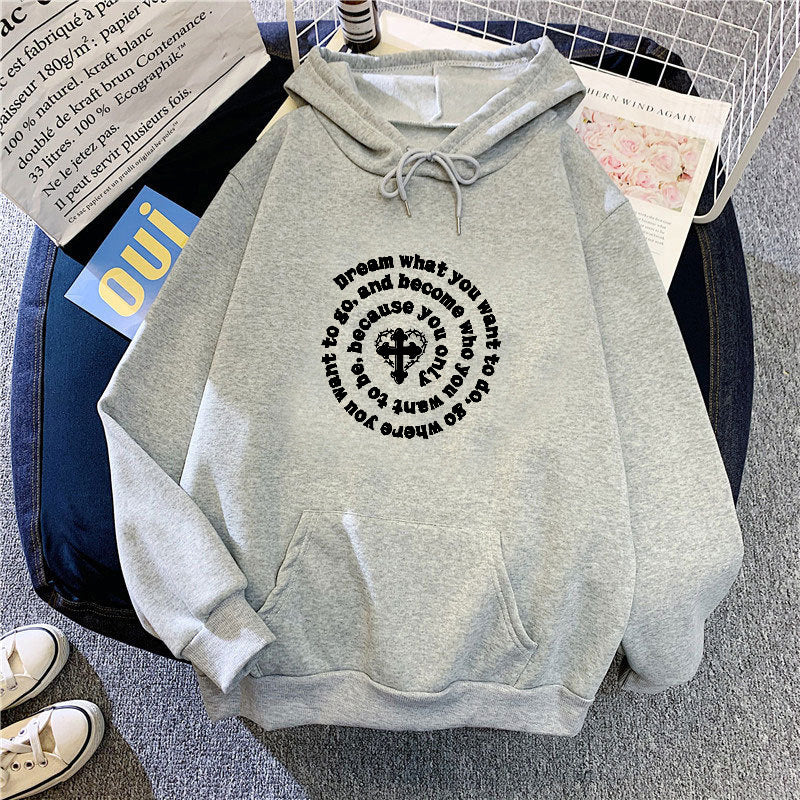 Dame hoodie med inspirerende motiv Skovae