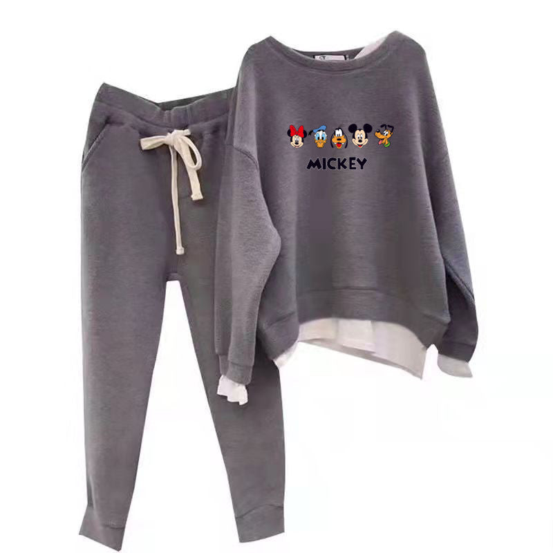 Women's leisure sweat set with Mickey motif and casual cut Skovae