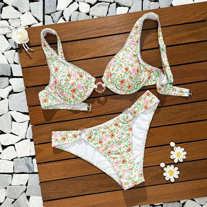Dame triangel-bikini med blomstret design og justerbare stropper Skovae