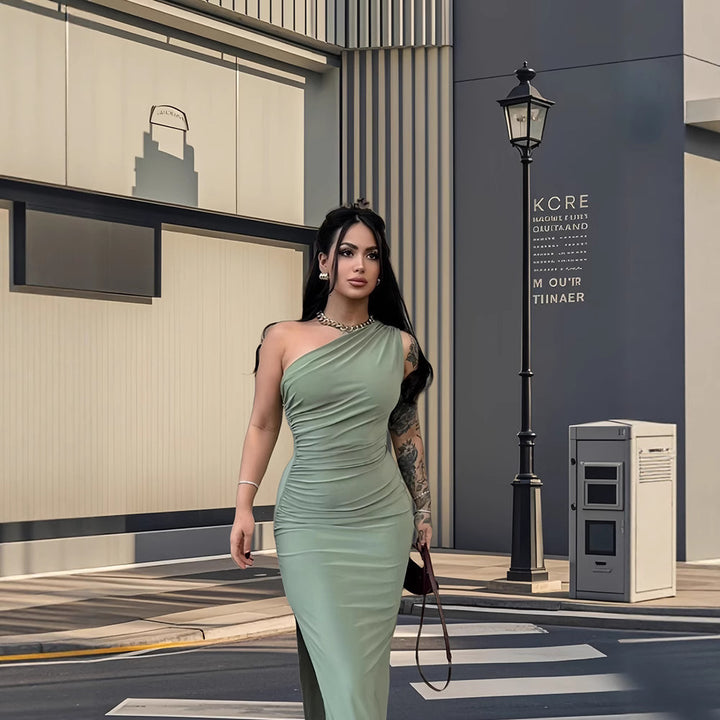 Damer Elegant En-Skulder Maxi Kjole med Figur-Fastholdende Snit og Sideslids
