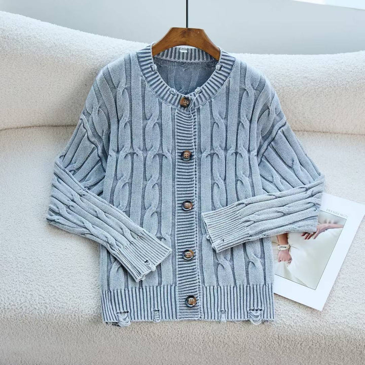 Kvindernes cardigan med elegant kabeldesign og detaljer med træknapper Stilla