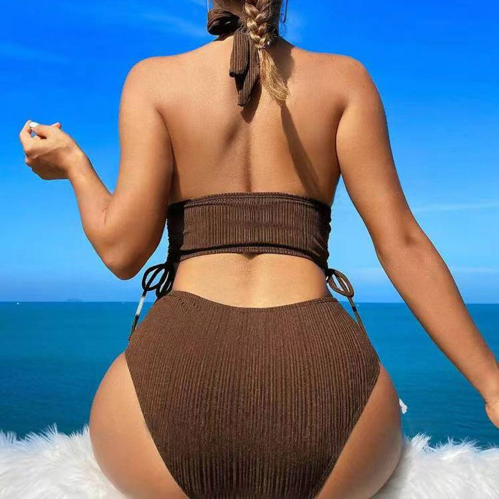 Dame bikini sæt med høj skæring og justerbart halterneck Stilla