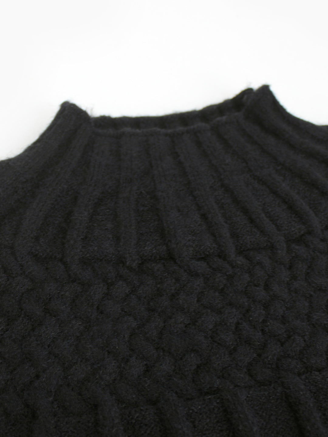Damer elegant strikpullover med spidsærmer Stilla