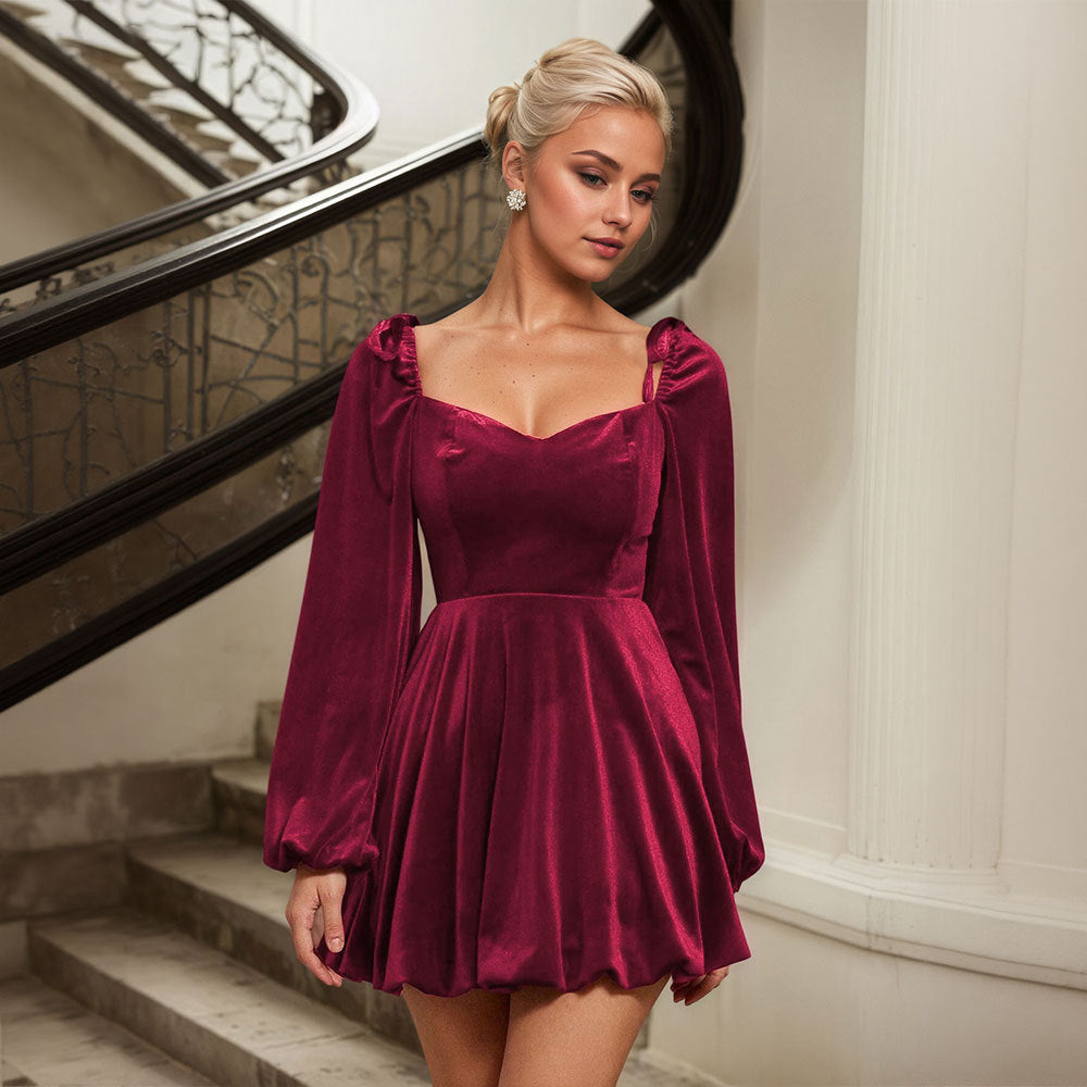 Damer Velvet Mini Kjole med Ruffle Ærmer og Elegant Hjerte Udsnit Stilla
