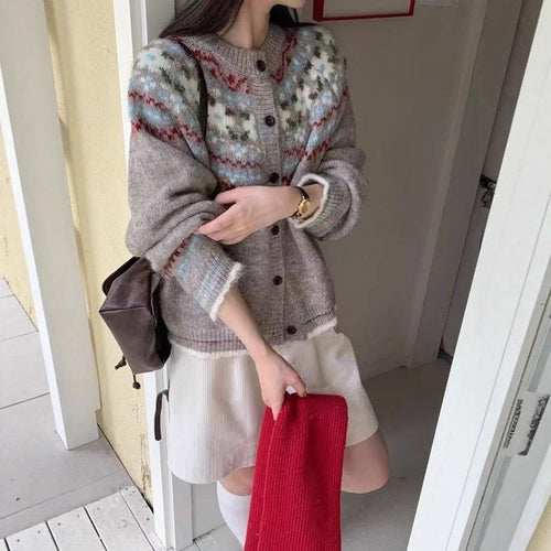 Dame mønstret cardigan med farverige accenter Stilla