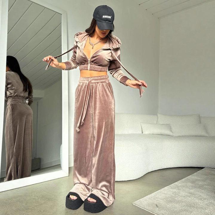 Kvindernes sporty velour crop top og maxi bukser sæt Skovae