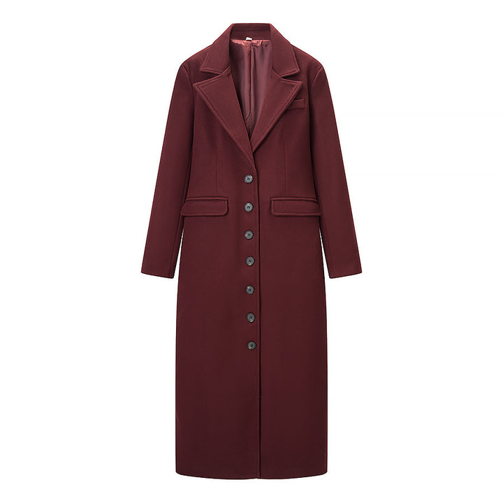 Kvinders elegante trenchcoat i minimalistisk design med praktiske lommer Stilla