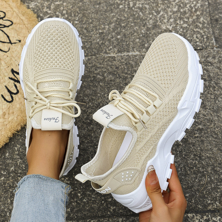 Dame Sporty og åndbare Sneakers Stilla