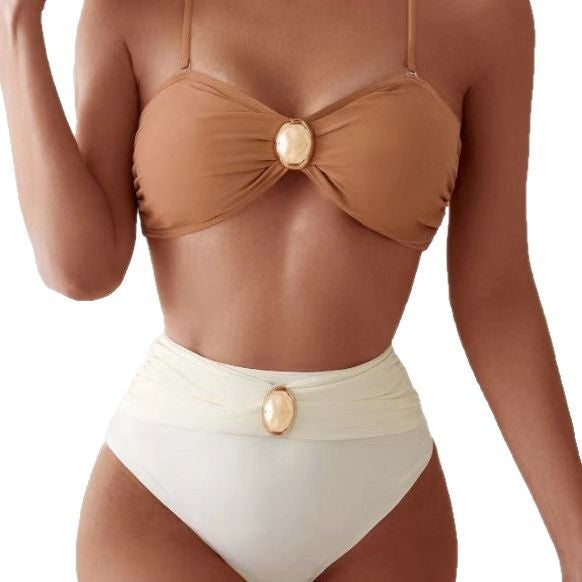 Dame Bandeau-bikini-sæt med moderigtigt gulddetalje og høj talje Stilla