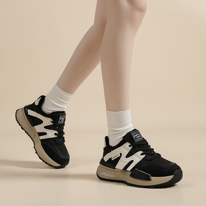 Dame Chunky Sneakers med dämpende sål og innovativt design Stilla