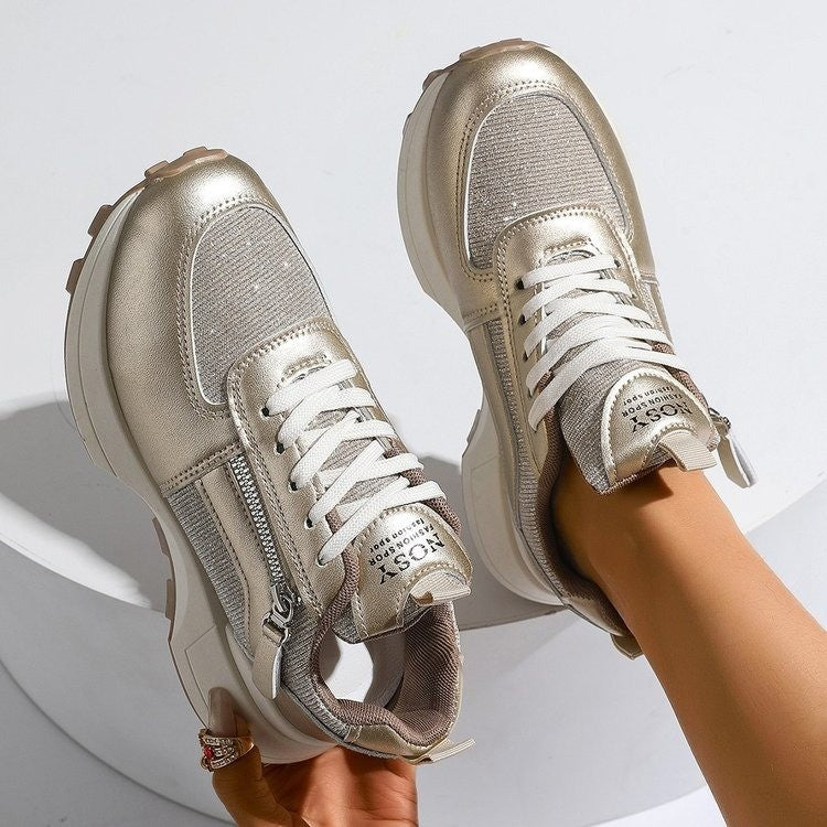 Dame Sporty Sneakers med glinsende accenter og moderne design Stilla