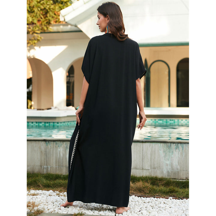 Dame Strandkaftan med kunstnerisk broderi og elegante accenter Stilla