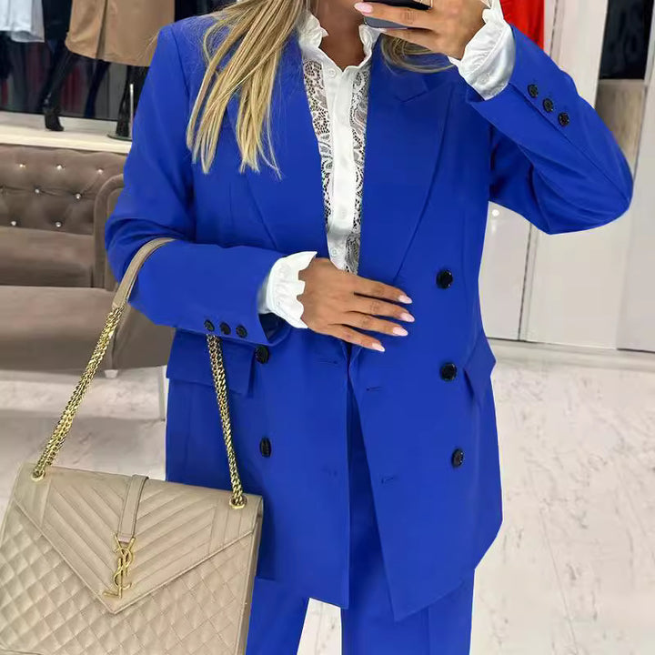 Dame Elegant to-raders Blazer-sæt med stilfulde accenter Stilla
