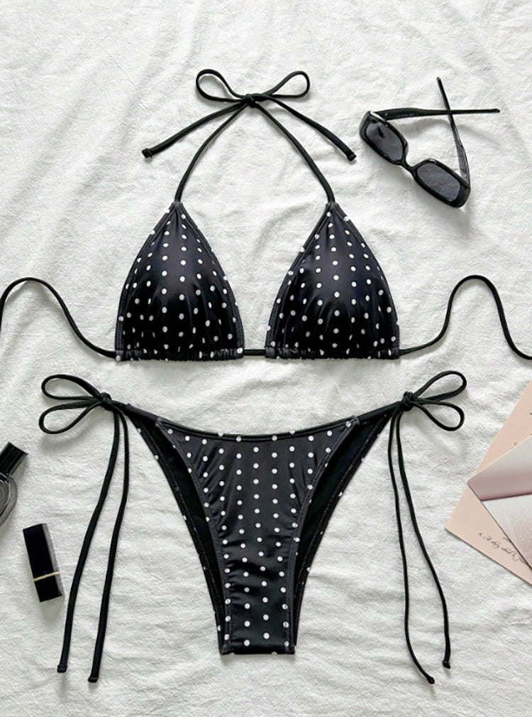 Dame triangle bikini med legende prikket design og justerbare stropper Skovae