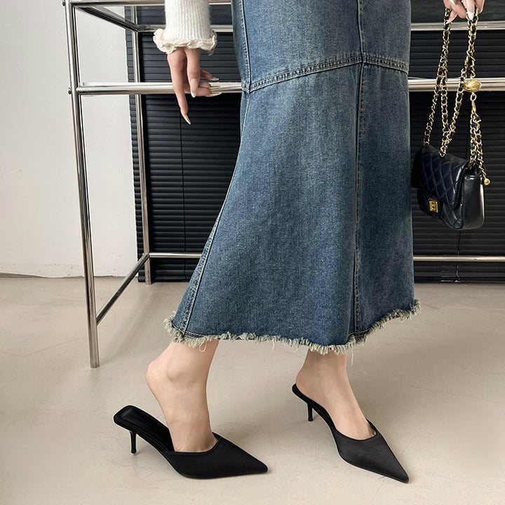Dame Slingback-hæle med spids tåområde og elegante udskæringer Stilla