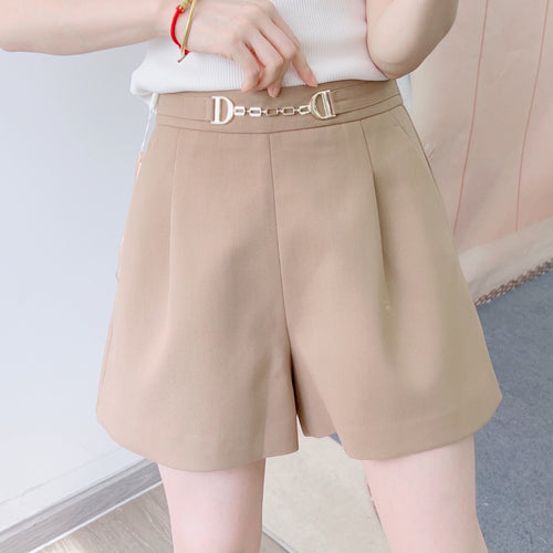Dame elegante shorts med bred talje og dekorativt bælte Stilla