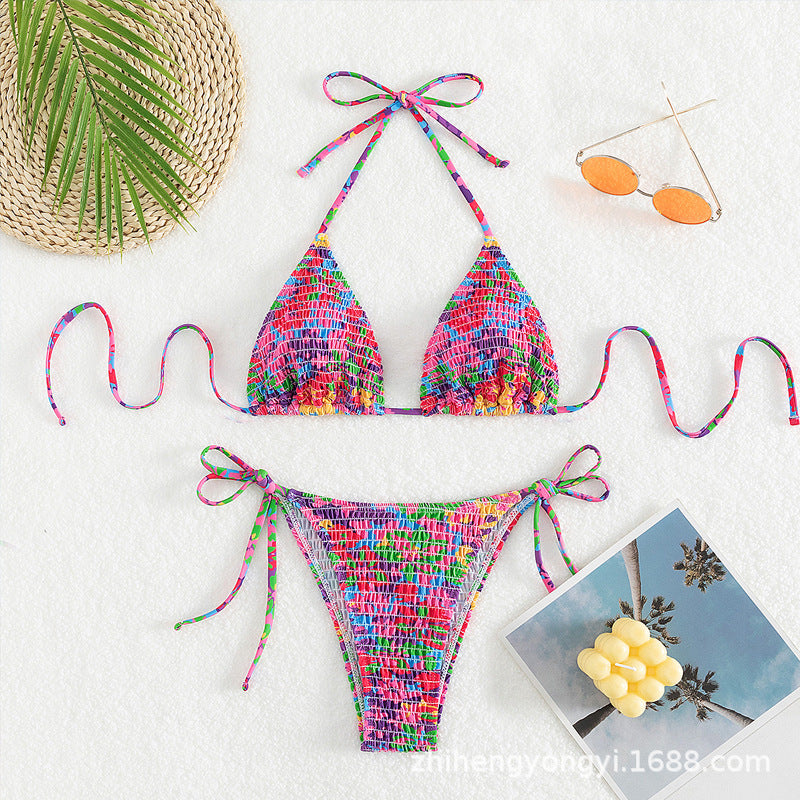 Dame triangel-bikini med glad ruffle design Skovae