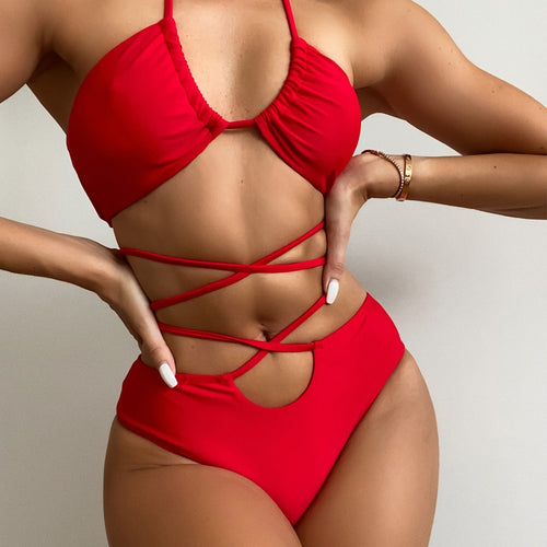 Dame højt skåret bikini med asymmetrisk snor design og høj kvalitet elastisk stof Stilla