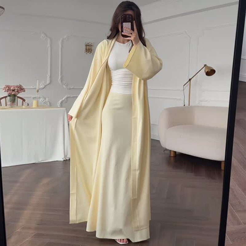 Damer elegant langkjole med flydende snit og figursyet silhuet Stilla