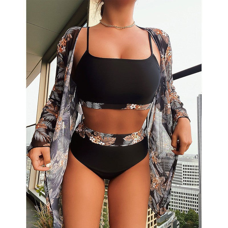 Dame bikini-sæt med blomster kimono og højtaljet bund Skovae