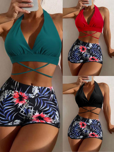Dame Bikini-sæt med raffineret halterneck og moderigtige shorts Stilla