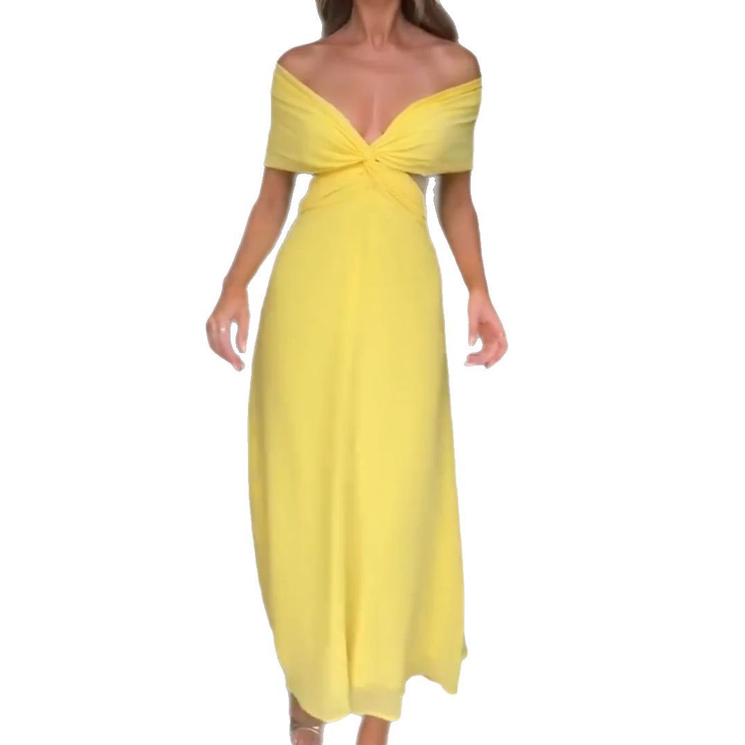 Kvinders off-shoulder maxikjole med drapering og elegant silhuet